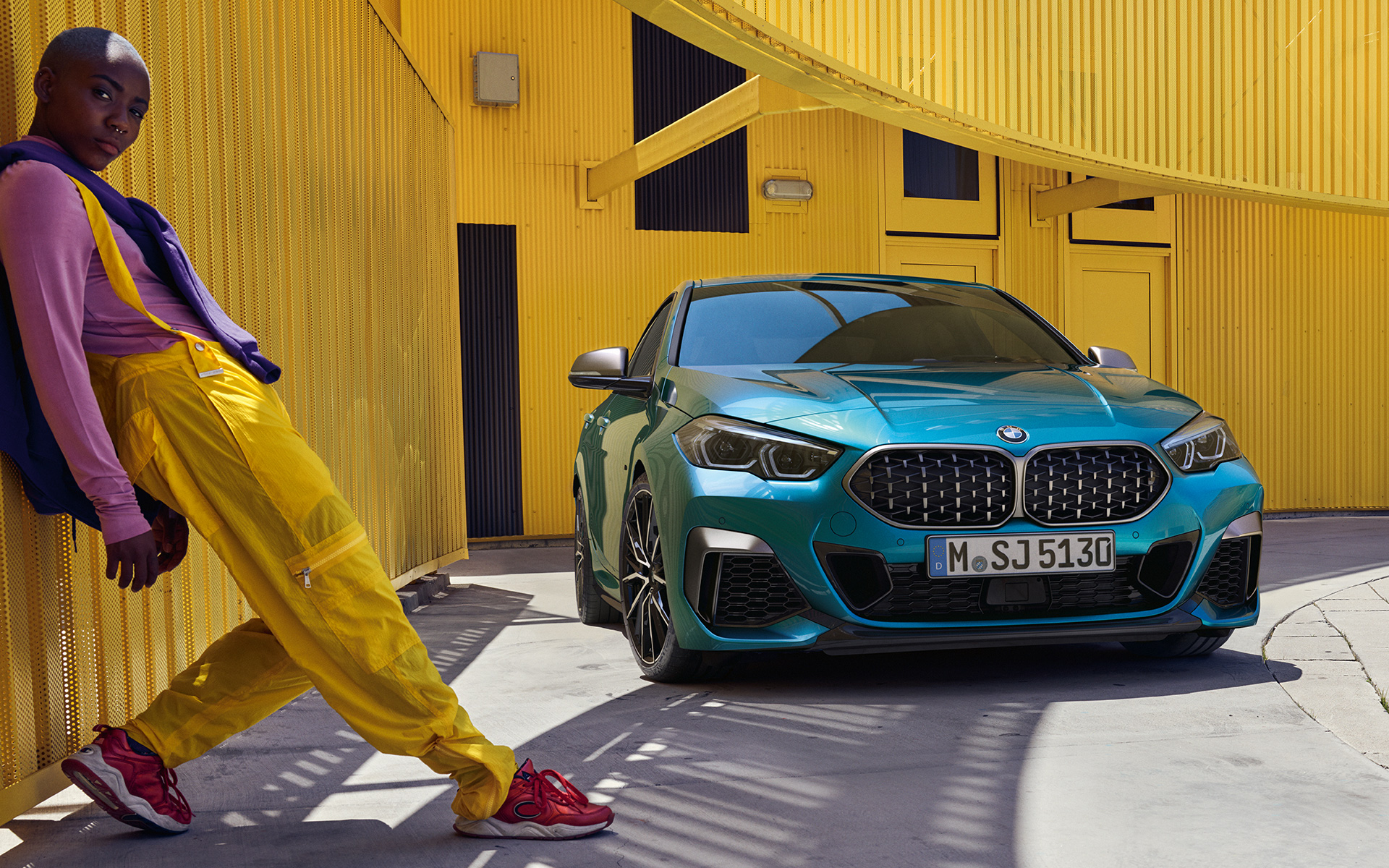 BMW 2 Series Gran Coupé F44 with double kidney in mesh design Snapper Rocks Blue metallic three-quarter front view